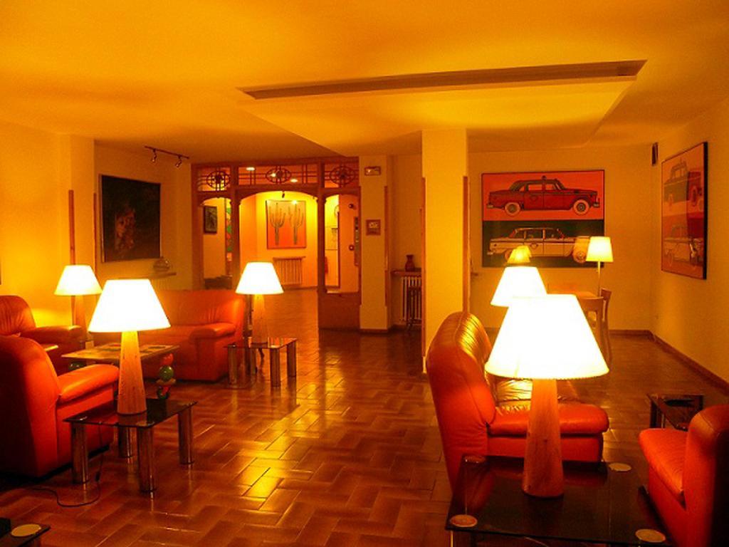 Hotel Pradas ハカ エクステリア 写真