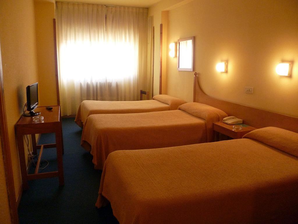 Hotel Pradas ハカ エクステリア 写真