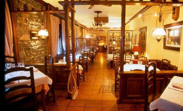 Hotel Pradas ハカ エクステリア 写真